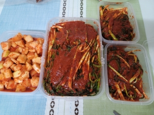 맛있게 먹고있어요